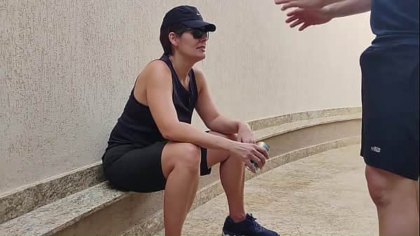 Sapatão teve que dar para o amigo do serviço após apostar que o Palmeiras seria campeão mundial