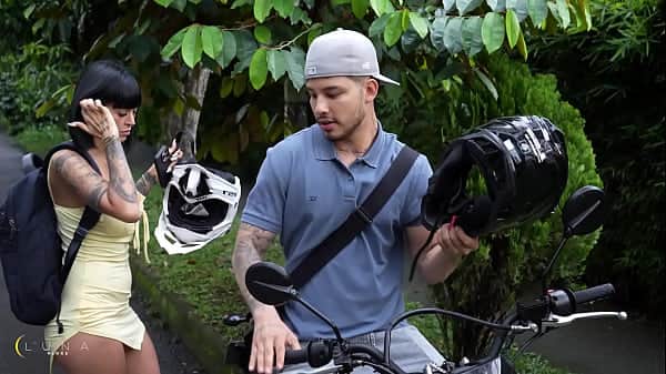 Virgin girl skips class to get fucked for the first time - Luna Vitaler & Danner Mendez