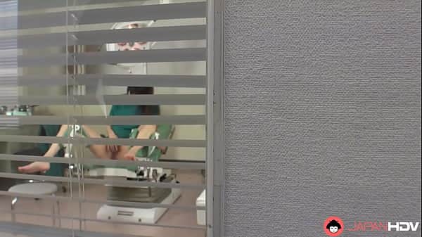 Japanese brunette nurse Rei Mizuna rubs her trimmed pussy in the hospital uncensored.