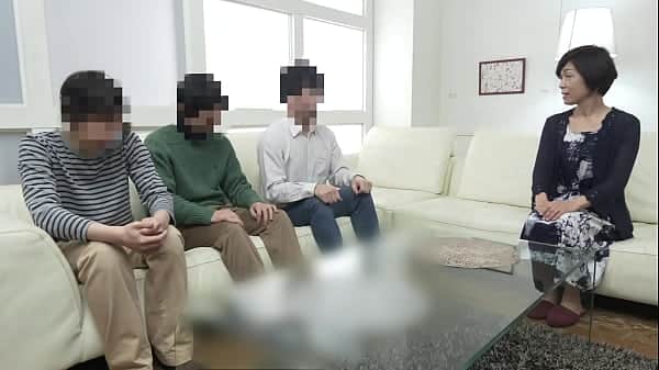 「初めてがおばさんと生じゃいやかしら？」 貞くんが人妻熟女と最高の筆下ろし性交　堀美也子