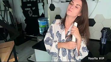 Sticky Stepmother’s Cumshot was Caught by Her Nerdy Stepson and He Licked it