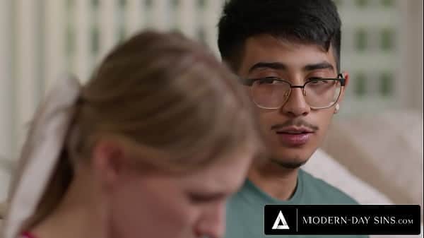 MODERN-DAY SINS - Popular Petite Virgin Cheerleader Melody Marks Loses Virginity To Nerd For A Bet