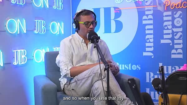 Better than her toys! MollySmith squirts all over the Sybian machine on Juan Bustos Podcast